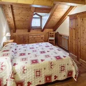 Bucaneve - Stayincortina Apartment