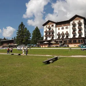 Hotel Lavaredo, Misurina